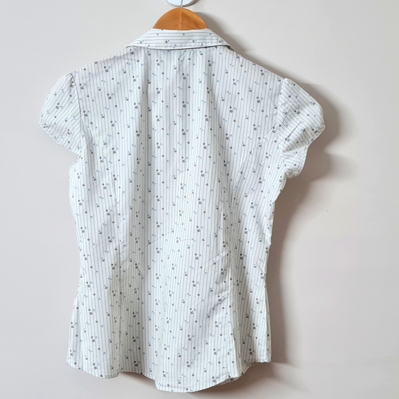 Marks and Spencer printed formal shirt - Picture 2 of 5